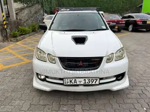 Mitsubishi Airtrek Outlander 2001 SUV (Used)