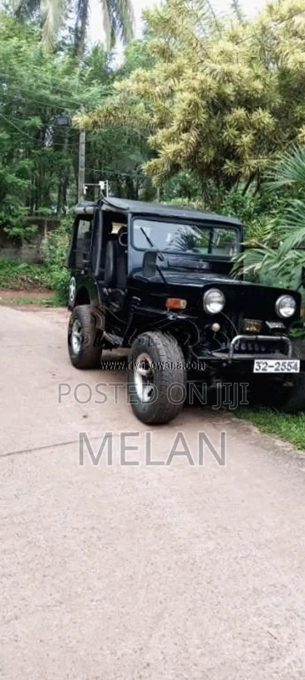 Mahindra Mahindra 1975 SUV (Used)