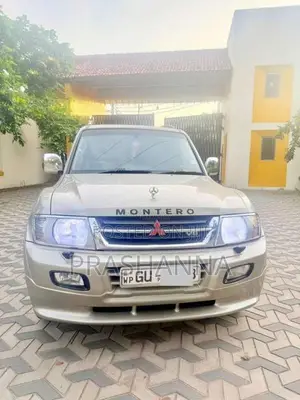 Mitsubishi Montero V6 2003 SUV (Used)