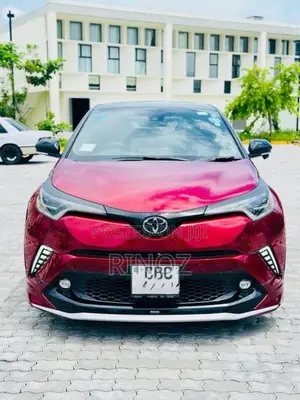 Toyota CHR NGX 10 2018 SUV (Used)