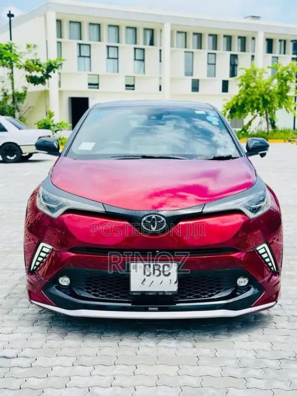Toyota CHR NGX 10 2018 SUV (Used)