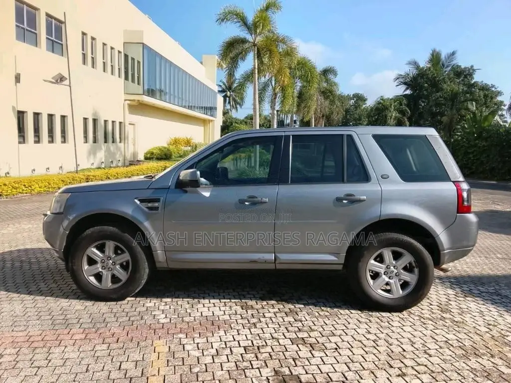 Land-Rover Freelander 2 2011 SUV (Used)