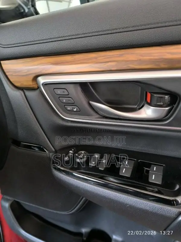 Honda Crv Japan 2018 SUV (Used)