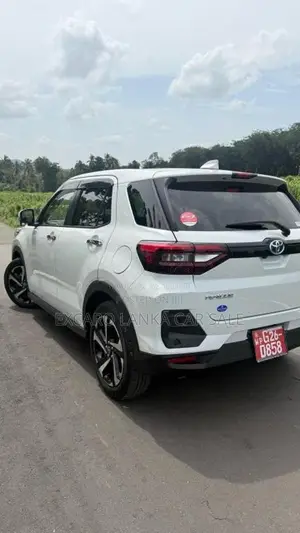 Toyota Raize 2025 SUV Unregistered (Recondition)