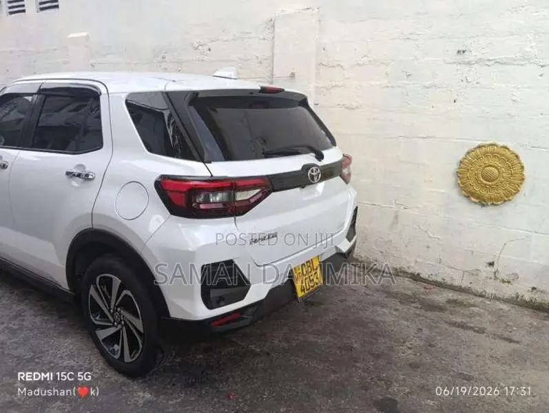 Toyota Raize 2020 SUV (Used)