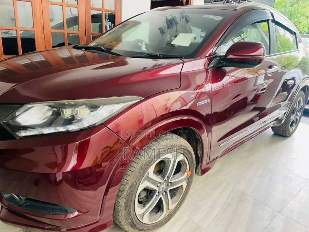 Honda Vezel 2015 SUV (Used)