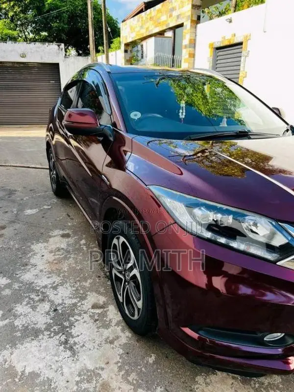 Honda Vezel 2014 SUV (Used)