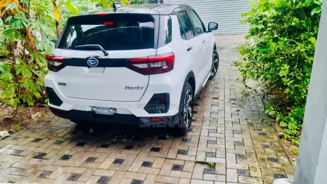Daihatsu Rocky G Premium 2026 SUV Unregistered (Recondition)