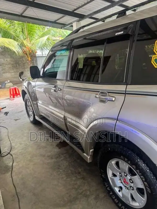 Mitsubishi Montero 2006 SUV (Used)