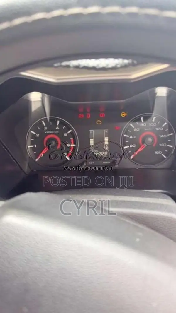 Mahindra KUV 100 2021 SUV (Used)
