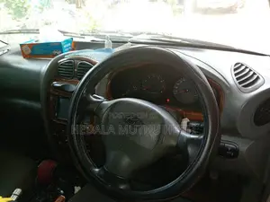 Hyundai Santa Fe 2001 SUV (Used)