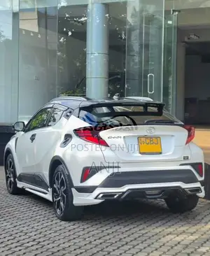Toyota CHR 2019 SUV (Used)