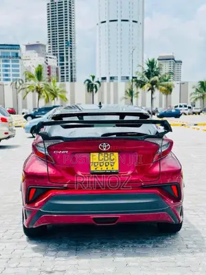 Toyota CHR NGX 10 2018 SUV (Used)
