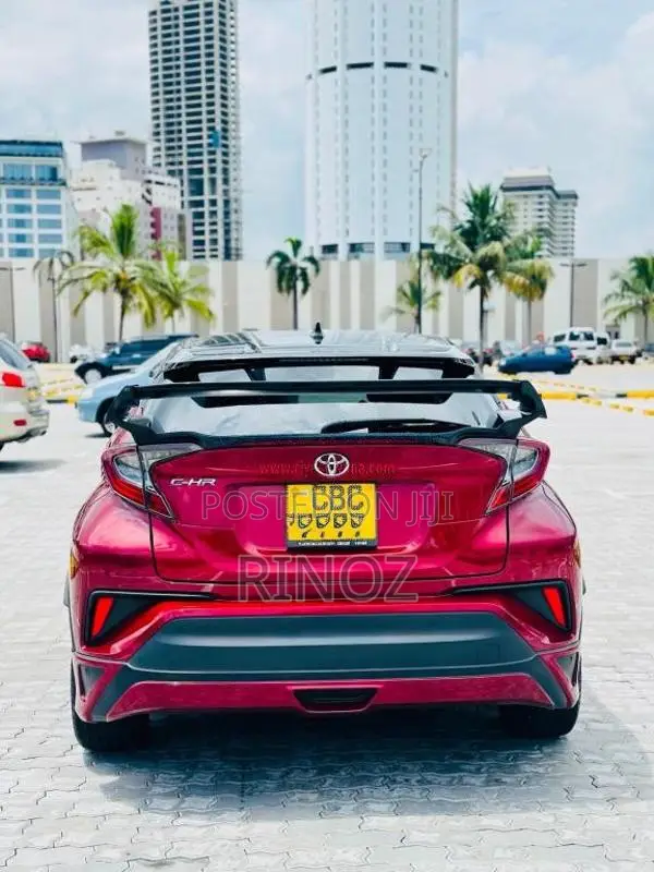 Toyota CHR NGX 10 2018 SUV (Used)