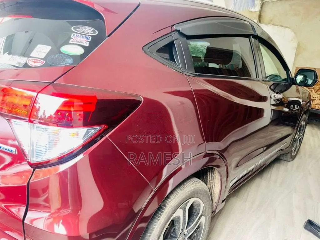 Honda Vezel 2015 SUV (Used)