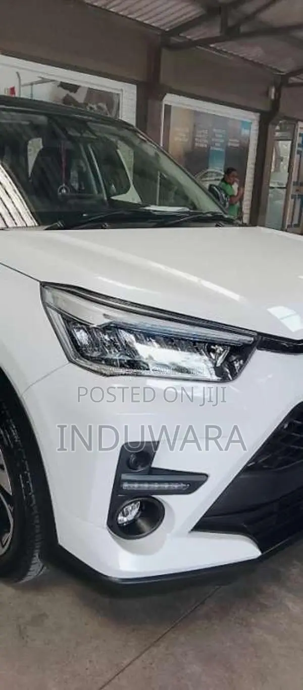 Toyota Raize Z Grade 2025 SUV (Used)