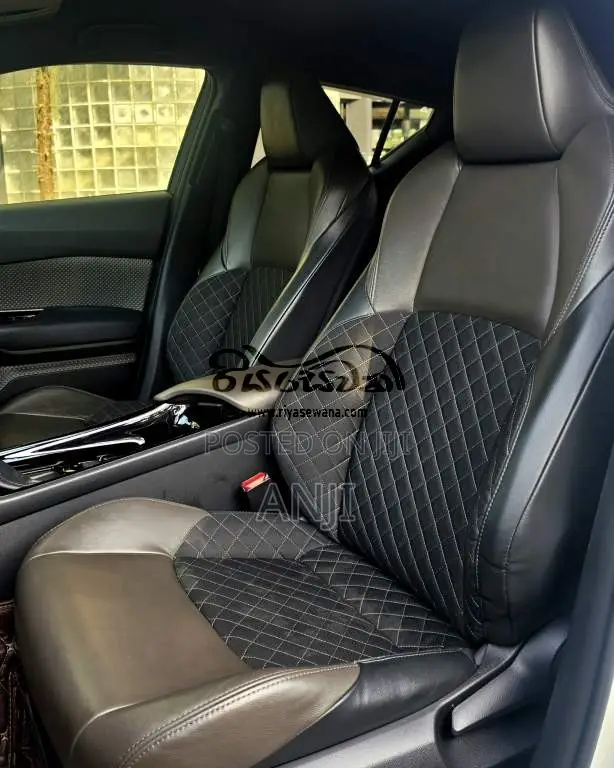 Toyota CHR 2019 SUV (Used)