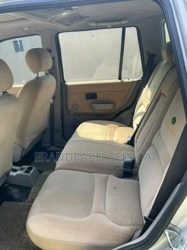 Land-Rover Freelander 2000 SUV (Used)