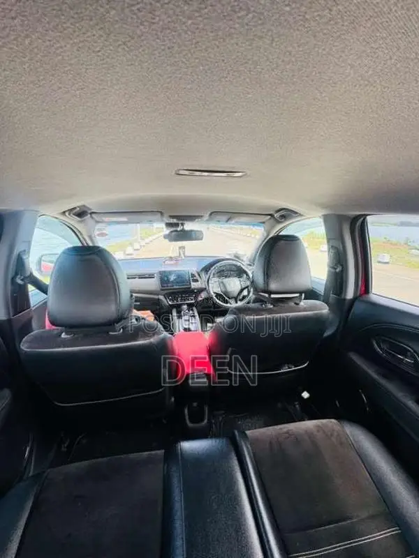 Honda Vezel Rs Sensing 2016 SUV (Used)