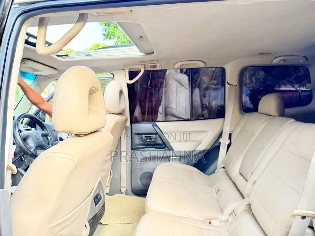 Mitsubishi Montero V6 2003 SUV (Used)