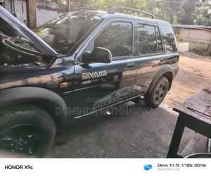 Land-Rover Land Rover 1999 SUV (Used)