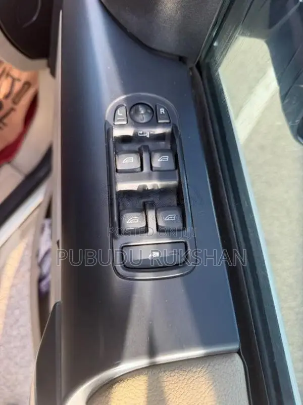 Land-Rover Freelander 2 2014 SUV (Used)