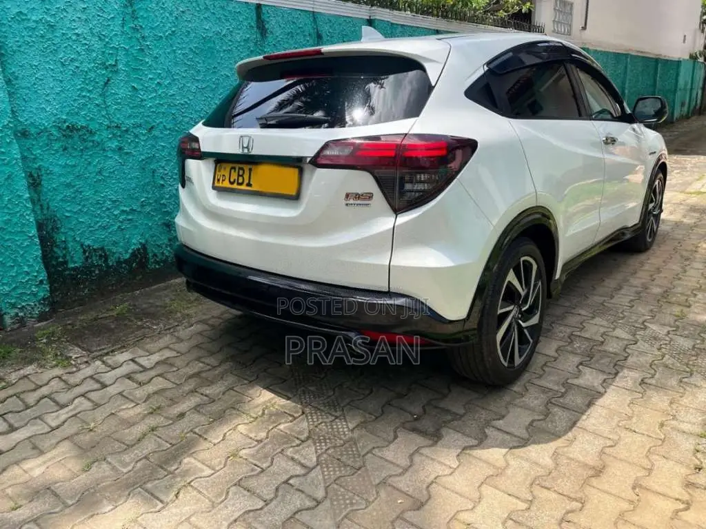 Honda Vezel 2018 SUV (Used)