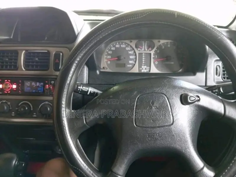 Mitsubishi Pajero Io 2004 SUV (Used)