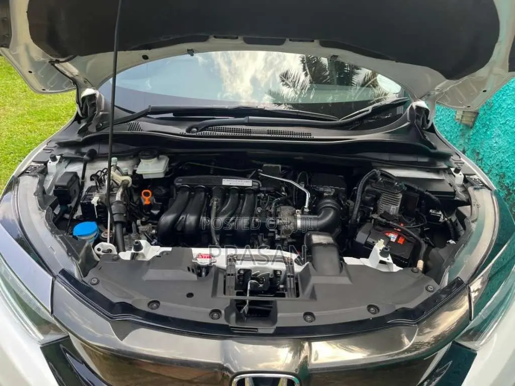 Honda Vezel 2018 SUV (Used)