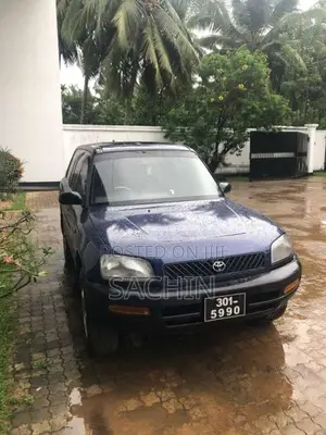 Toyota RAV4 1996 SUV (Used)