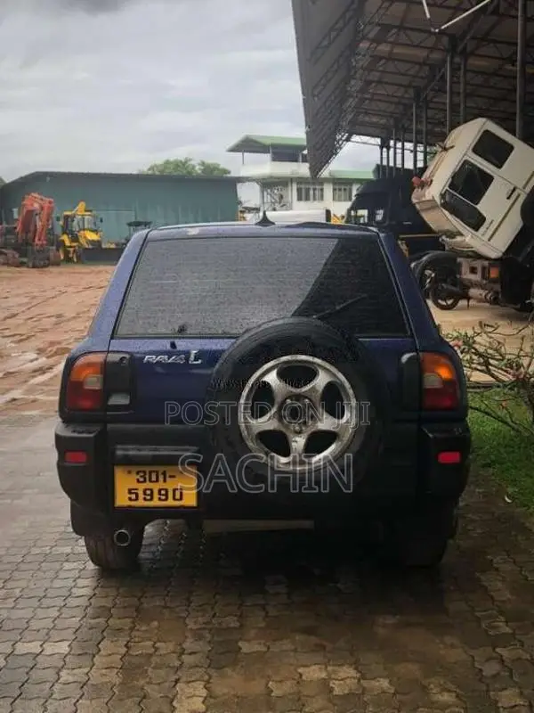 Toyota RAV4 1996 SUV (Used)