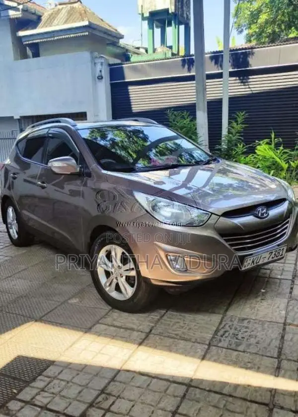 Hyundai Tucson 2012 SUV (Used)