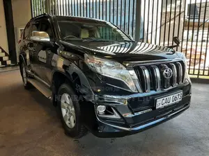 Toyota Land Cruiser 2016 SUV (Used)