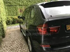 BMW X5 2011 SUV (Used)