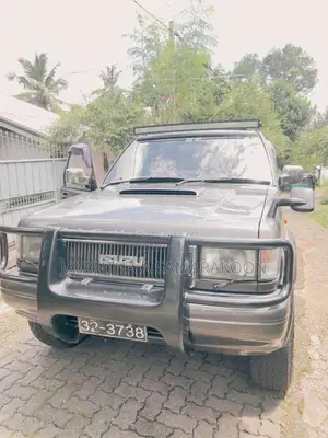 Isuzu Bighorn 1987 SUV (Used)
