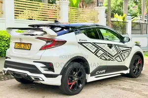 Toyota CHR NGX50 2018 SUV (Used)
