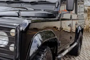 Land-Rover Defender 1969 SUV (Used)