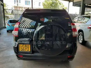 Toyota Land Cruiser 2016 SUV (Used)