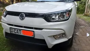 Micro Tivoli 2017 SUV (Used)