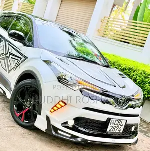 Toyota CHR NGX50 2018 SUV (Used)
