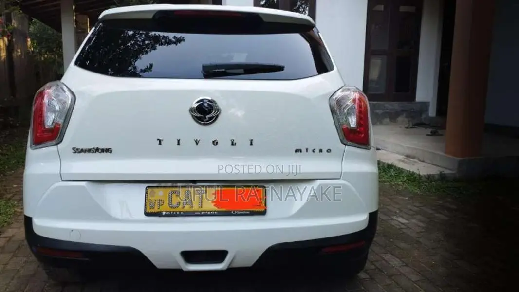 Micro Tivoli 2017 SUV (Used)