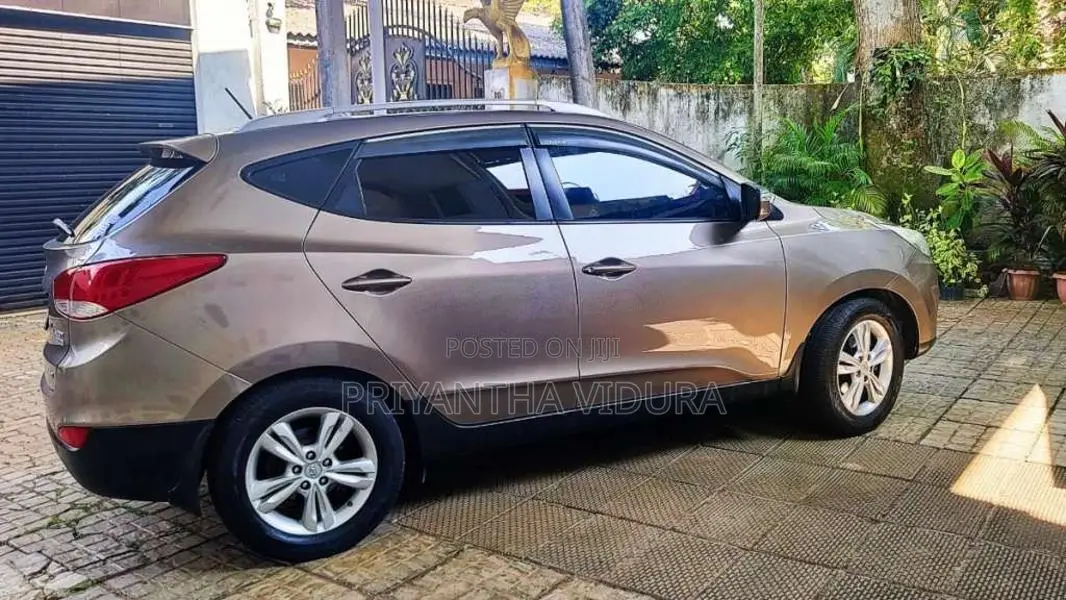 Hyundai Tucson 2012 SUV (Used)