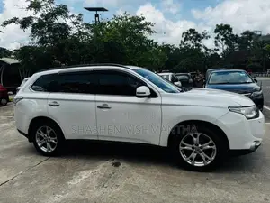 Mitsubishi Outlander 2014 SUV (Used)