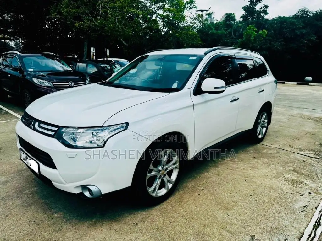Mitsubishi Outlander 2014 SUV (Used)