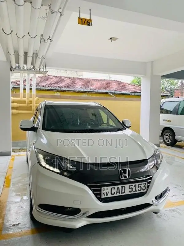 Honda VEZEL 2015 SUV (Used)