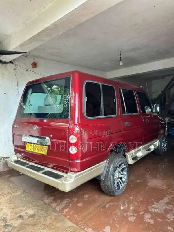 Micro Rhino 2012 SUV (Used)
