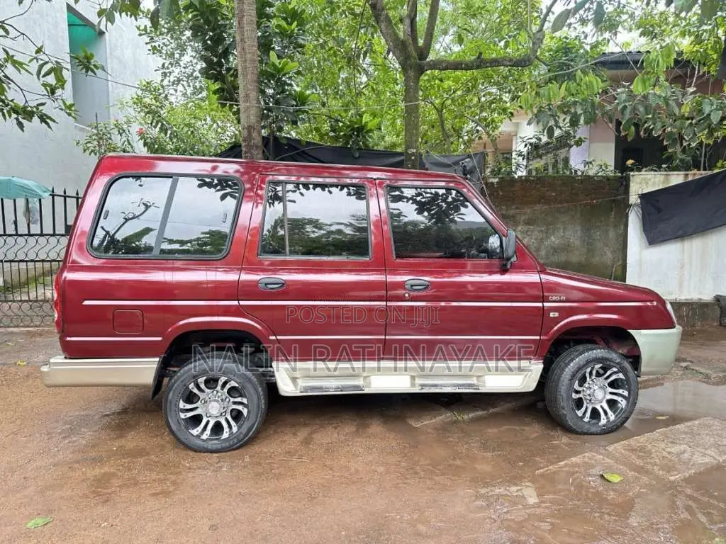 Micro Rhino 2012 SUV (Used)