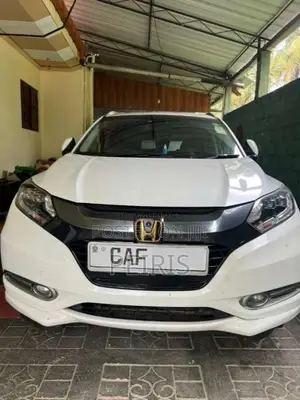 Honda Vezel 2015 SUV (Used)