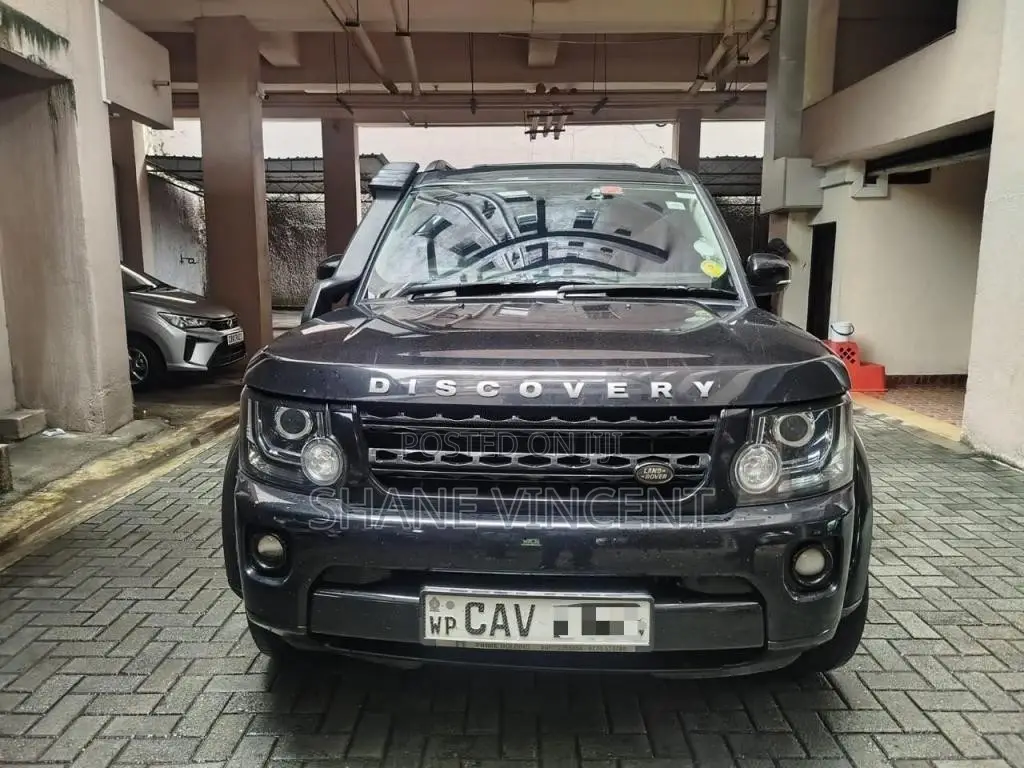 Land-Rover Discovery 4 2016 SUV (Used)