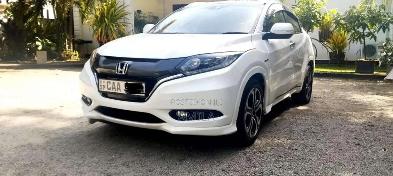 Honda Vezel 2014 SUV (Used)